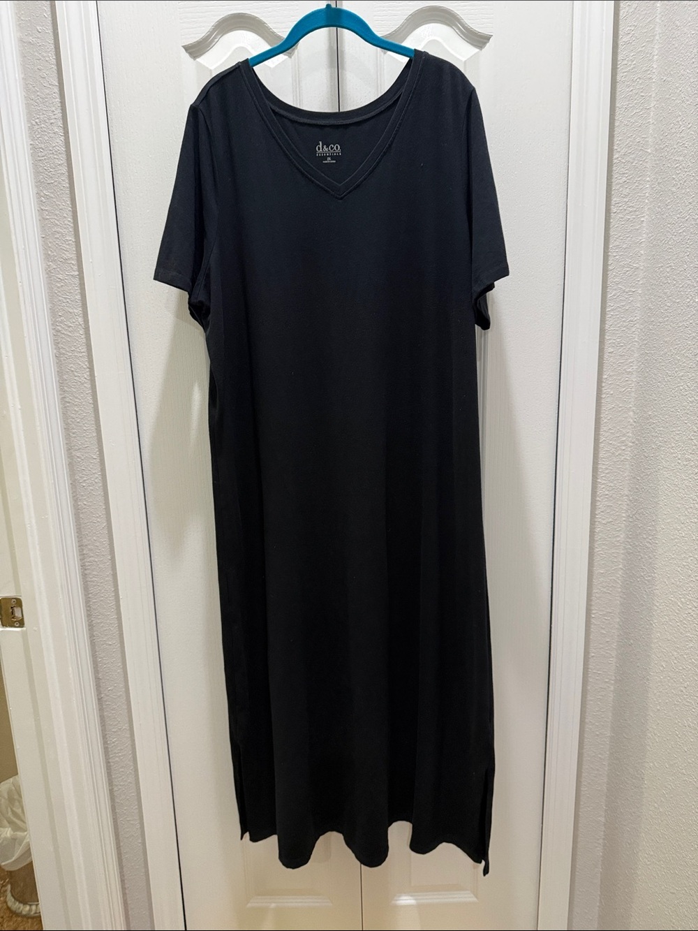Essentials Black Maxi Dress V-Neck Short Sleeve